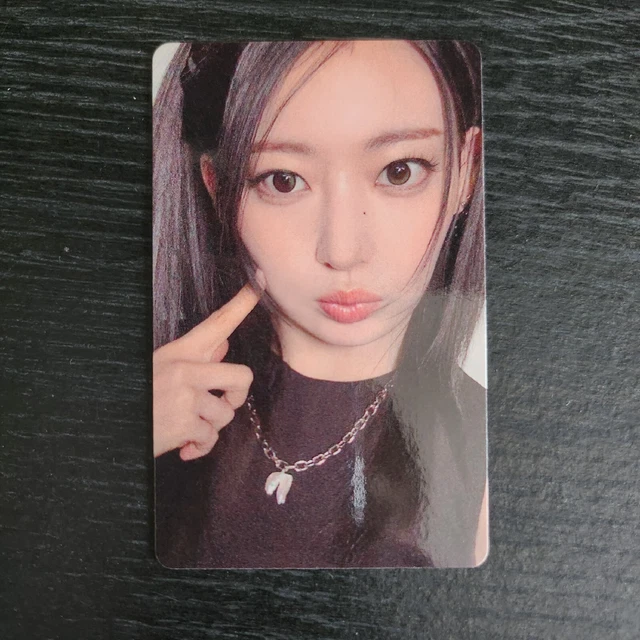 LE SSERAFIM SAKURA Unforgiven Weverse Fansign Official Photocard EUR 13