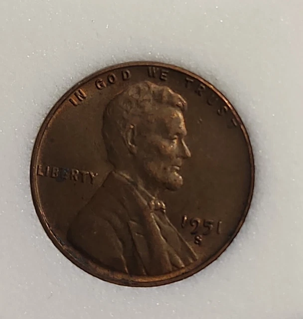 1951 S Lincoln Wheat 1c Circulated Slabbed (better grade) - NOT graded - #25