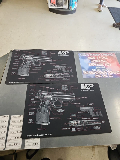 2x Smith & Wesson M&P Pistol Guns Dealer Counter Retail Display Mat 10" x 15"