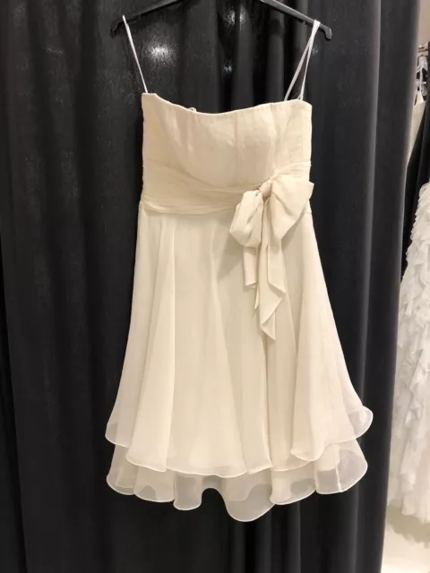 Vestido de Novia corto Ugo Zaldi Talla 40 Precio Tienda 390€ Liquidación Cierre