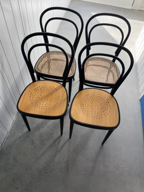 4x Thonet Kaffeehausstühle aus Bugholz