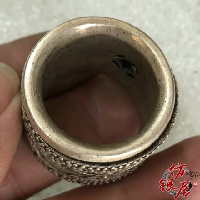 Exquisite Old Chinese tibet silver handcarved flower Pull finge Ring statue 591 2
