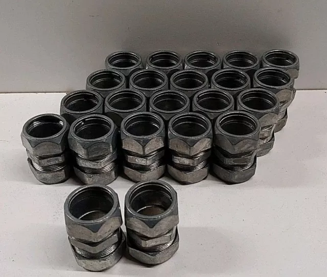 Lot Of (22) New Old Stock! Halex 3/4" Emp Compression Connectors 90222