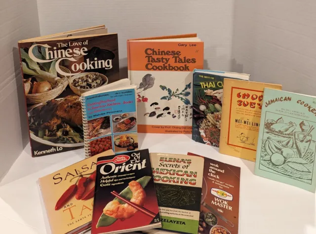 Lot of 10 Cook Books Middle Eastern Vintage Chinese,Thai,Mexican 1953-1987