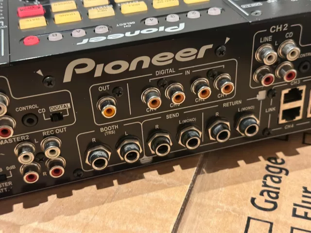 Pioneer DJM-2000 4-Kanal Remix Effekt-Controller Mixer 3