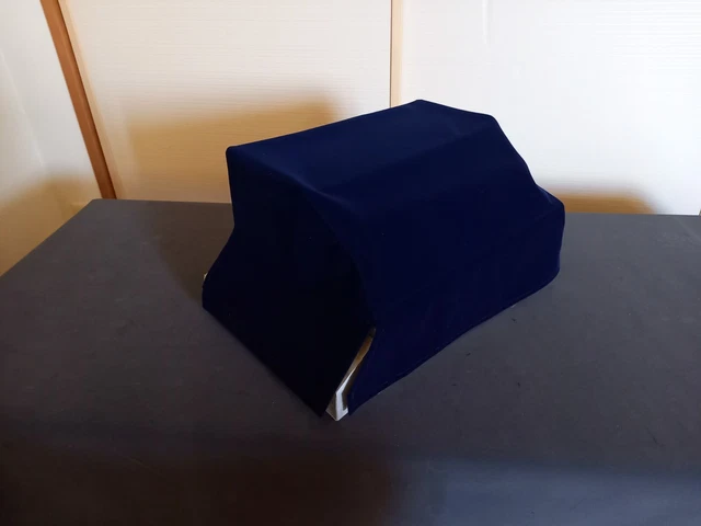 High-end Amp cover for McIntosh MC240 made of velvet suede made to order High-end Amp cover for McIntosh MC240 made of velvet suede made to order