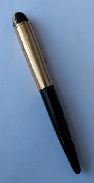 Vintage Gold Filled Eversharp Skyline Black Fountain Pen w/ 14k Nib
