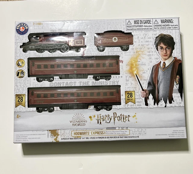 HARRY POTTER HOGWARTS Express Train Set LIONEL Wizarding World 28pc 7