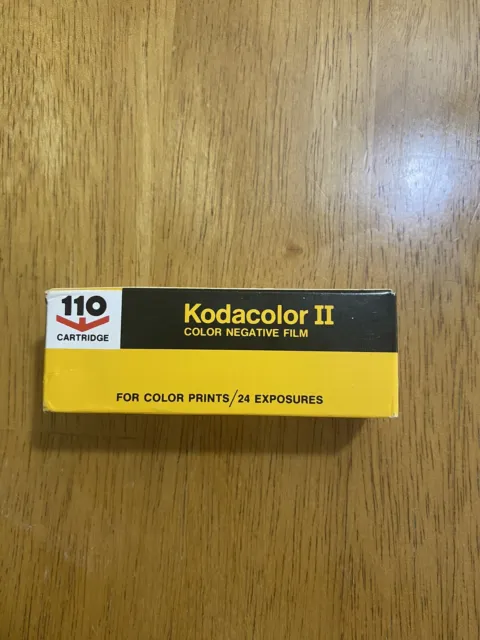 Película vintage Kodacolor II 110 color negativo caducada 07/1985 totalmente nueva sin abrir