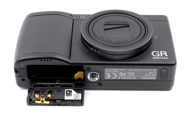 Mint Case Box 1835 Shots* Ricoh GR Digital III 10.0MP Digital Camera Black Japan 12