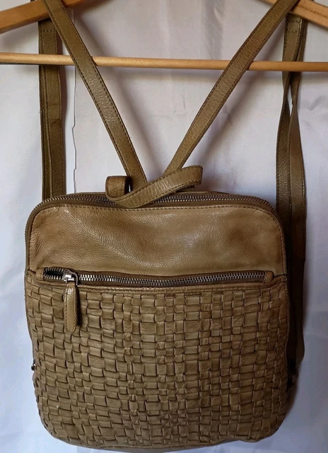 Vilenca Holland Backpack FOR SALE! - PicClick display picture 2