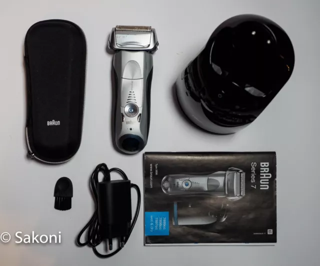 Braun Series 7 7898CC Wet & Dry Smart Shaver - Silver 2