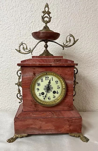 Ancien Début XIXème garniture de cheminée, horloge en marbre rouge et laiton