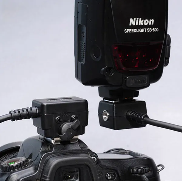 Adaptateur Sabot Griffe TTL externe Yongnuo SC-28B pour Nikon /Flash TTL Nikon