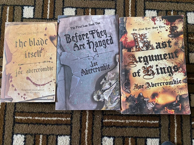 THE FIRST LAW Trilogy Set: Joe Abercrombie - Blade, Hanged, Rings - 3