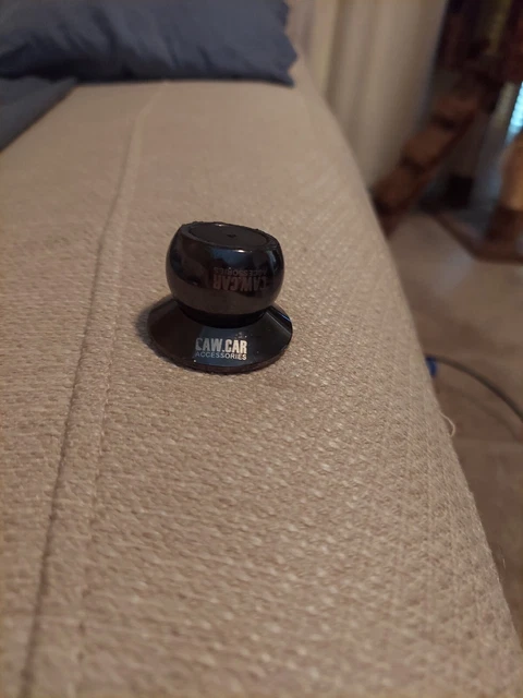Caw Car magnetic Mount Phone holder