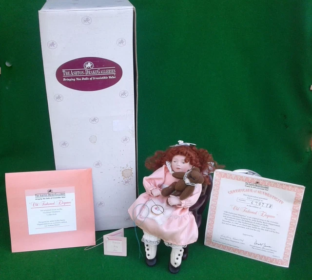 THE ASHTONDRAKE GALLERIES “Old Fashioned Elegance” Porcelain Doll
