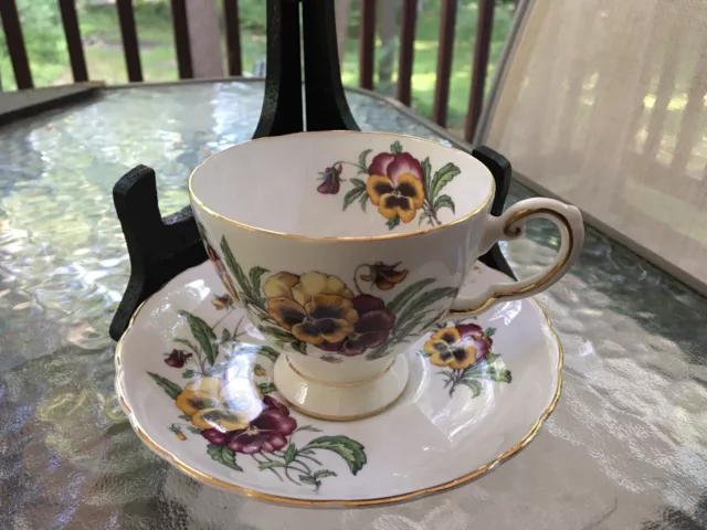 Tuscan Fine English Bone China Teacup - Tea Cup & Saucer Multicolor Pansies EUC