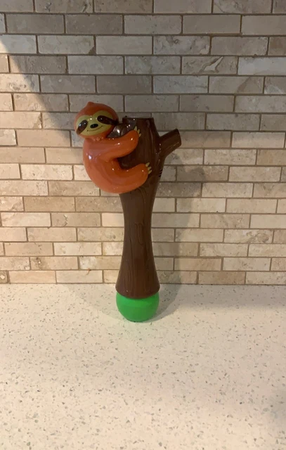 sloth bubble wand bO