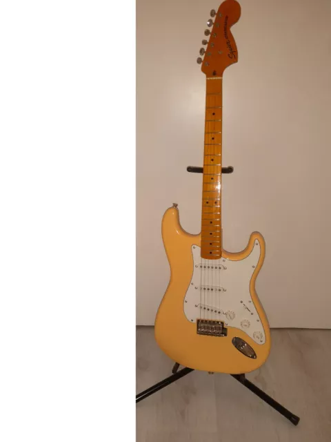 Squier by Fender CV 70s E-Gitarre ( Farbe schwer zu bekommen) + Gitarrenständer