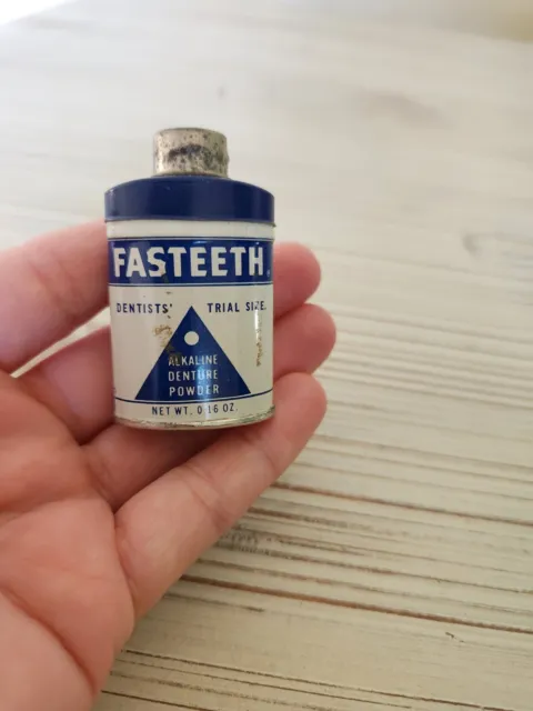 Vintage Fasteeth Alkaline Denture Powder Dentists’ Trial Size Tin
