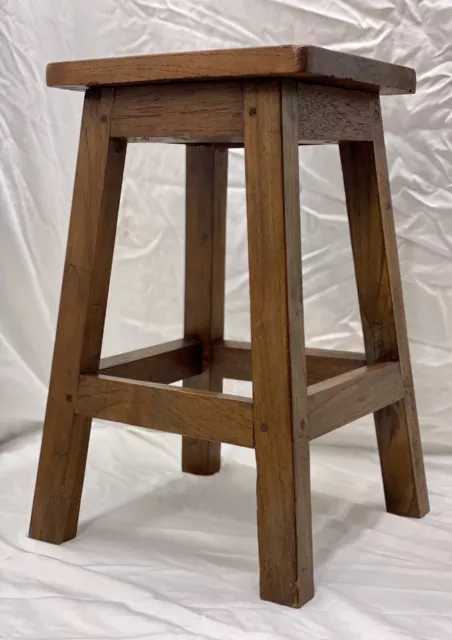 1999 David Smith & Company Wooden Stool. Handcrafted Furniture Old World Java