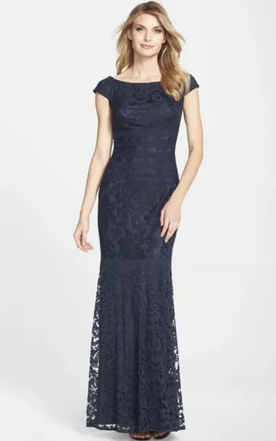 Tadashi Shoji Textured Lace Mermaid Gown Size 4 Navy Blue Formal Dress