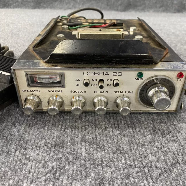 Vintage Cobra 29  23 Channel CB Radio Transceiver ~ Untested