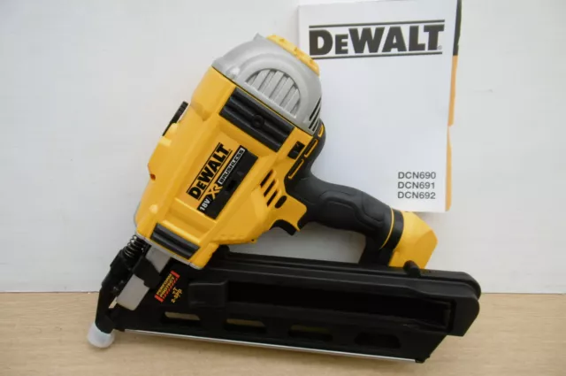 DeWALT XR 18V DCN692 1st fix 34* angled nailer nail gun bare unit