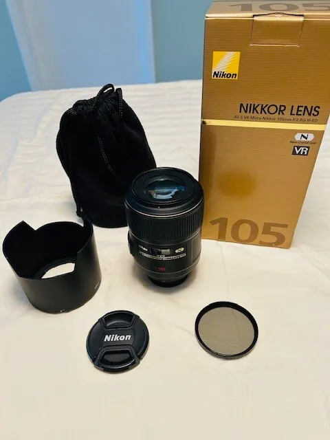 Nikon AF-S Micro NIKKOR 105mm f/2.8 G VR IF-ED Macro Lens