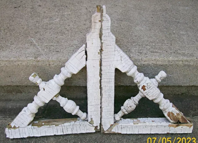 Antique 2 Wood Corbels Porch Brackets Shabby Chic Vintage Victorian Gingerbread