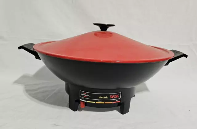 West Bend Electric Wok 79525 Red Black 6 Quart With Rack & Cord WORKS EUC