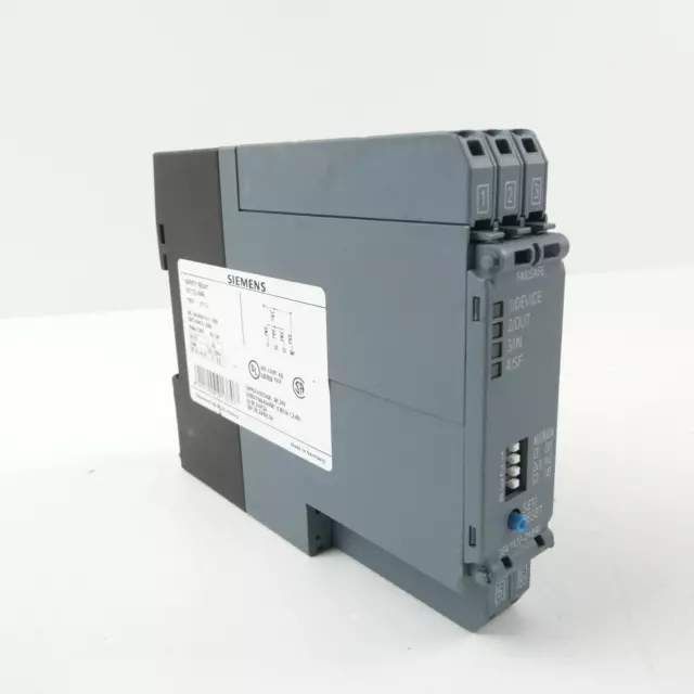 Siemens 3Sk1122-2Ab40 (V1.1.2) Sicherheitsschaltgerät *E03*