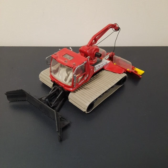 SIKU Dameuse Pistenbully 300w Polar Avec Treuil - 1/50 - Rouge - Occasion