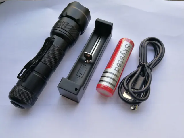 Ultra Fire 502B 10W 6500K LED 1000LM Single Mode Flashlight + Battery + Charger