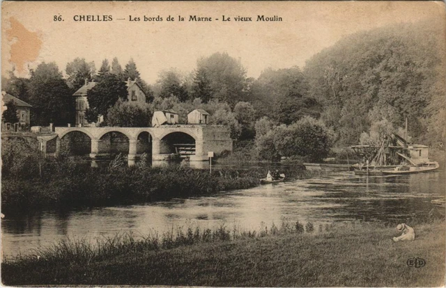 CPA Chelles Les Bords de la Marne FRANCE (1100979)