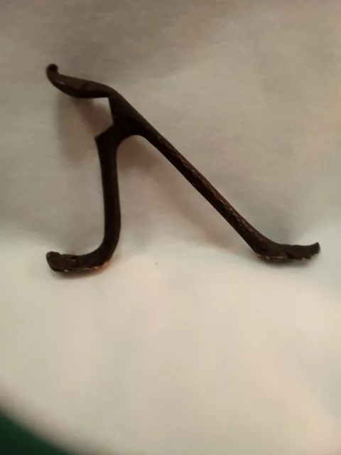 Cast Iron Leaf Wall Hook Key Towel Coat Hanger Rustic Antique Black