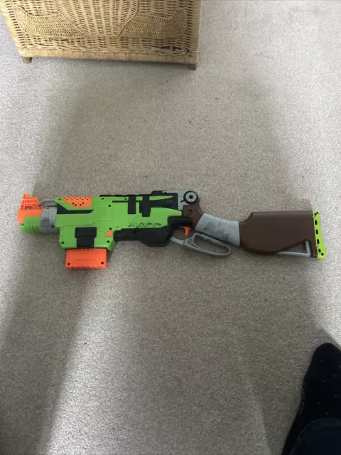 Nerf Slingfire Zombie Strike