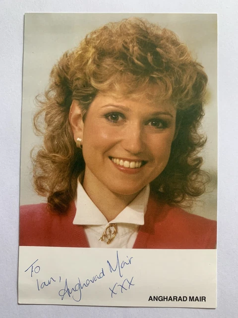 Angharad Mair Welsh TV Presenter and Athlete Vintage Hand Signed Photo Card.