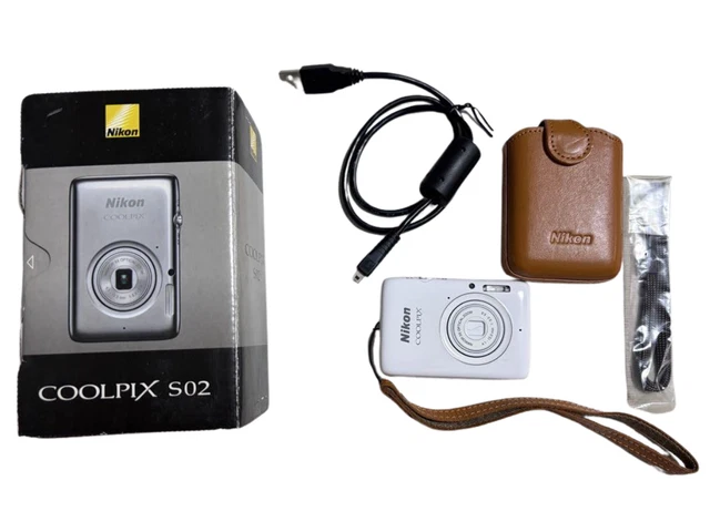 Nikon Coolpix S02 ミラーシルバー Amazon.co.jp: Nikon デジタル