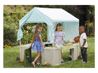 little tikes bungalow