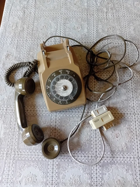 TÉLÉPHONE ANCIEN S63 gris grands chiffres 1977 EUR 25,00 - FR
