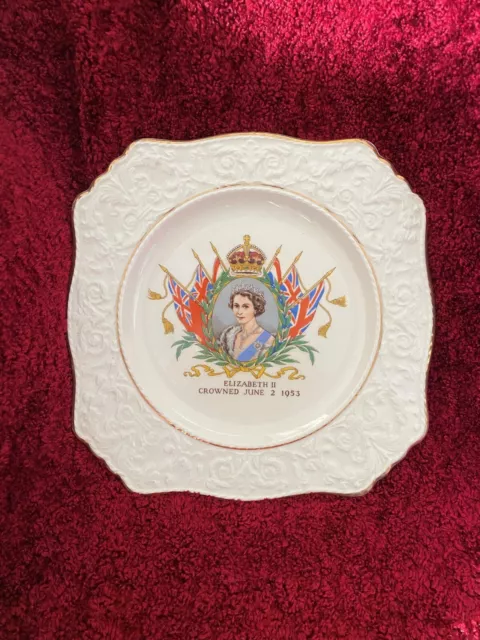 Elizabeth II Coronation Commemorative Plate