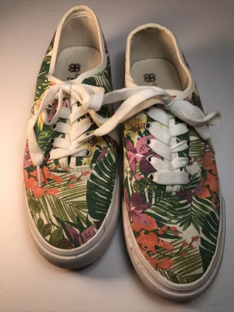 Women’s Cushion Walk by Avon canvas floral sneakers size 8 2