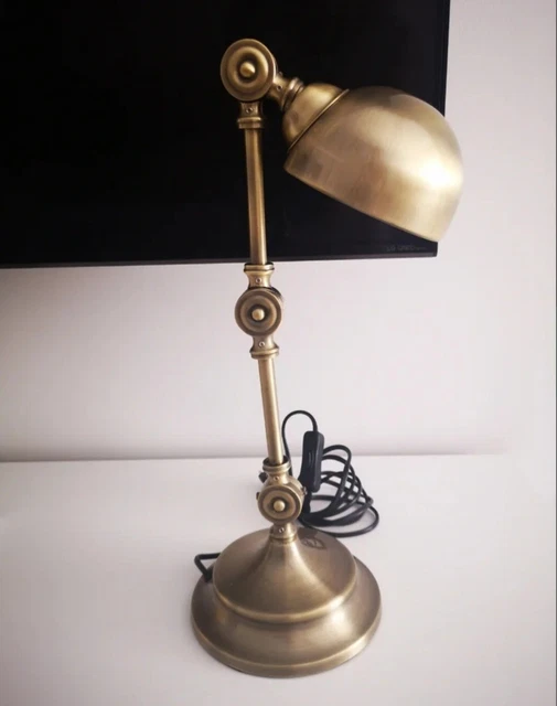 Lampada Da Tavolo Ministeriale Snodabile 3 Bracci Tipo Jielde