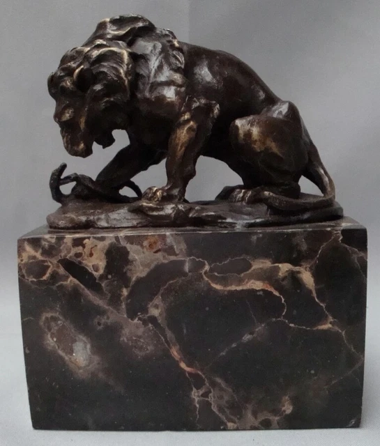 Estatua León Serpiente Fauna Art Deco Estilo Art Nouveau Estilo Bronce sólido Fi