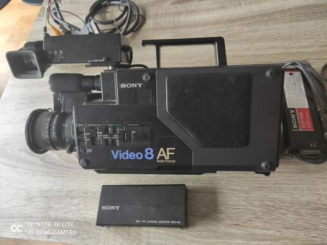Ancienne caméra Sony Vidéo 8 AF CCD-V8AF-E Vintage