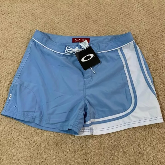 Oakley Boardshorts Mens Size 36 Waist (XL) Carolina Blue 4” Inseam Hybrid Shorts Oakley Boardshorts Mens Size 36 Waist (XL) Carolina Blue 4” Inseam Hybrid Shorts