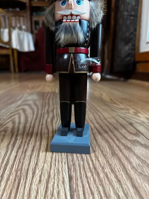 Vintage Erzgebirgische Volkskunst Nutcracker 12" Soldier HAND CHIPPED