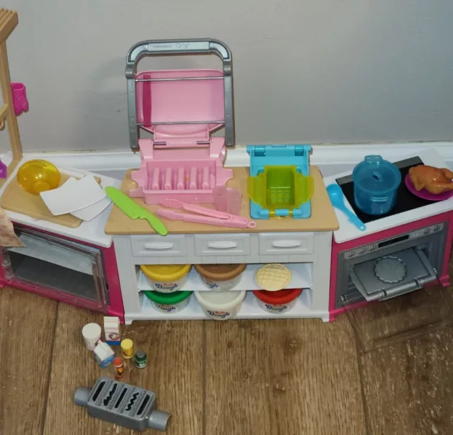Barbie Ultimate Kitchen Playset - Doll & 20+ Accessories, Lights